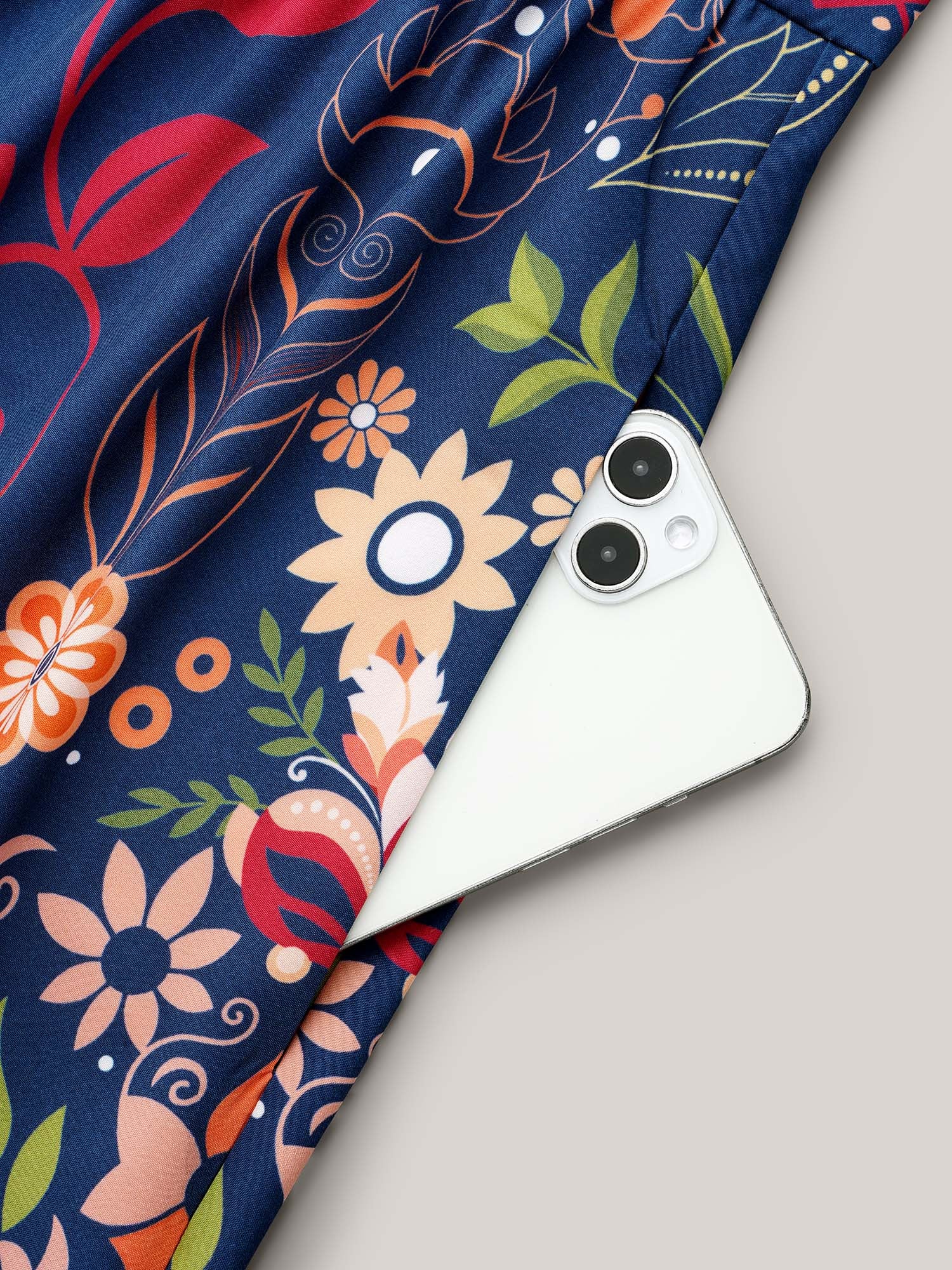 Boho Print V-Neck Pockets Mini Dress - Image 7