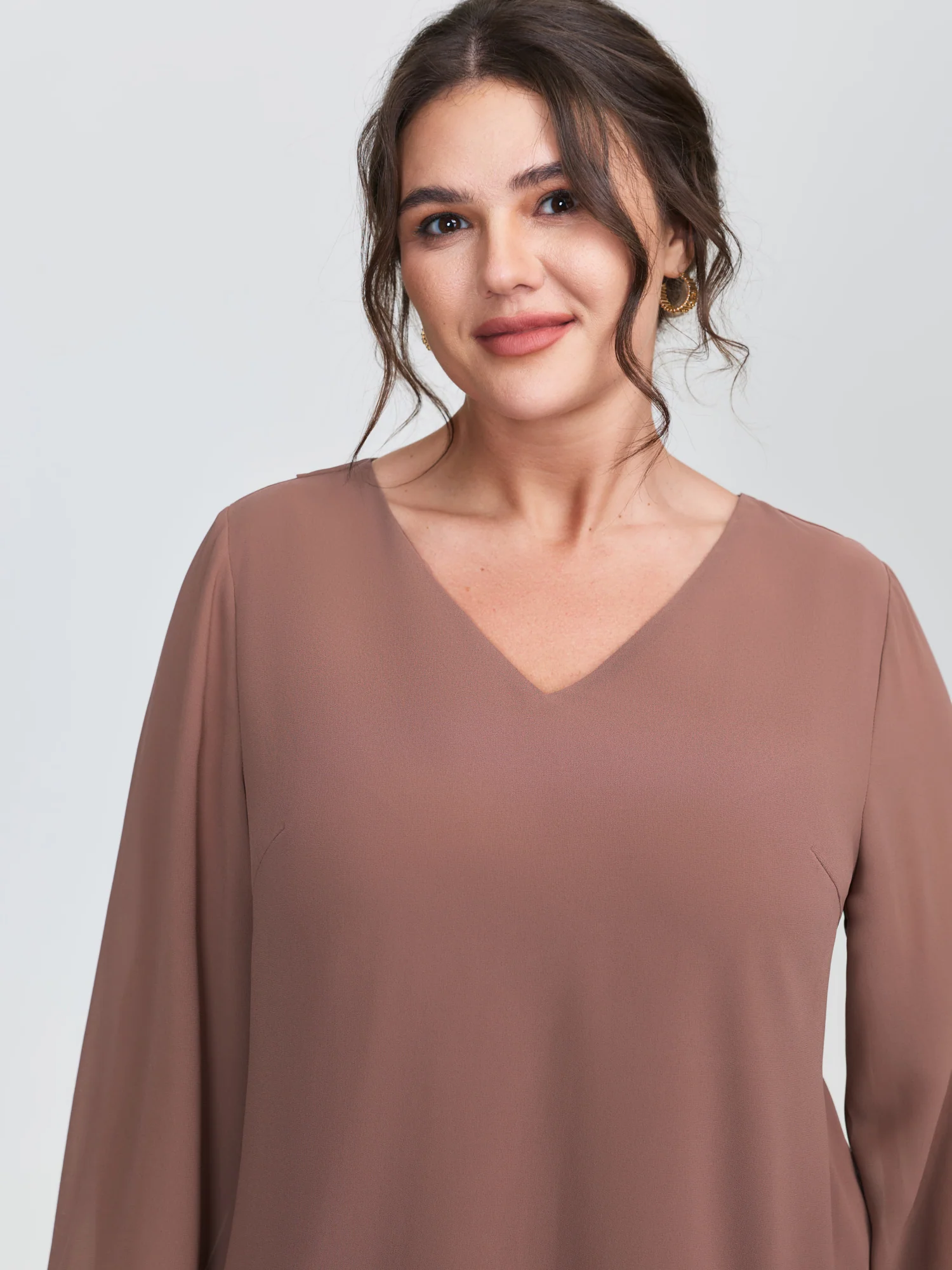 Chiffon Overlap Back Pleated Blouse - Image 4