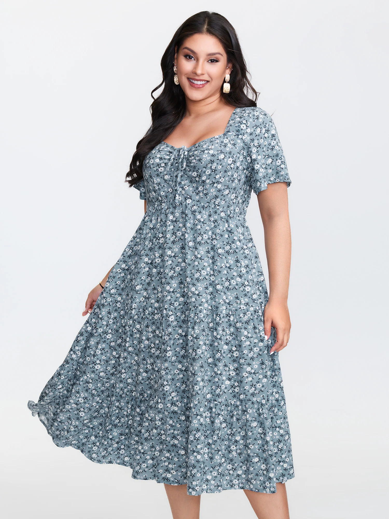 Ditsy Floral Sweetheart Drawstring Pocket Tiered Dress - Image 17