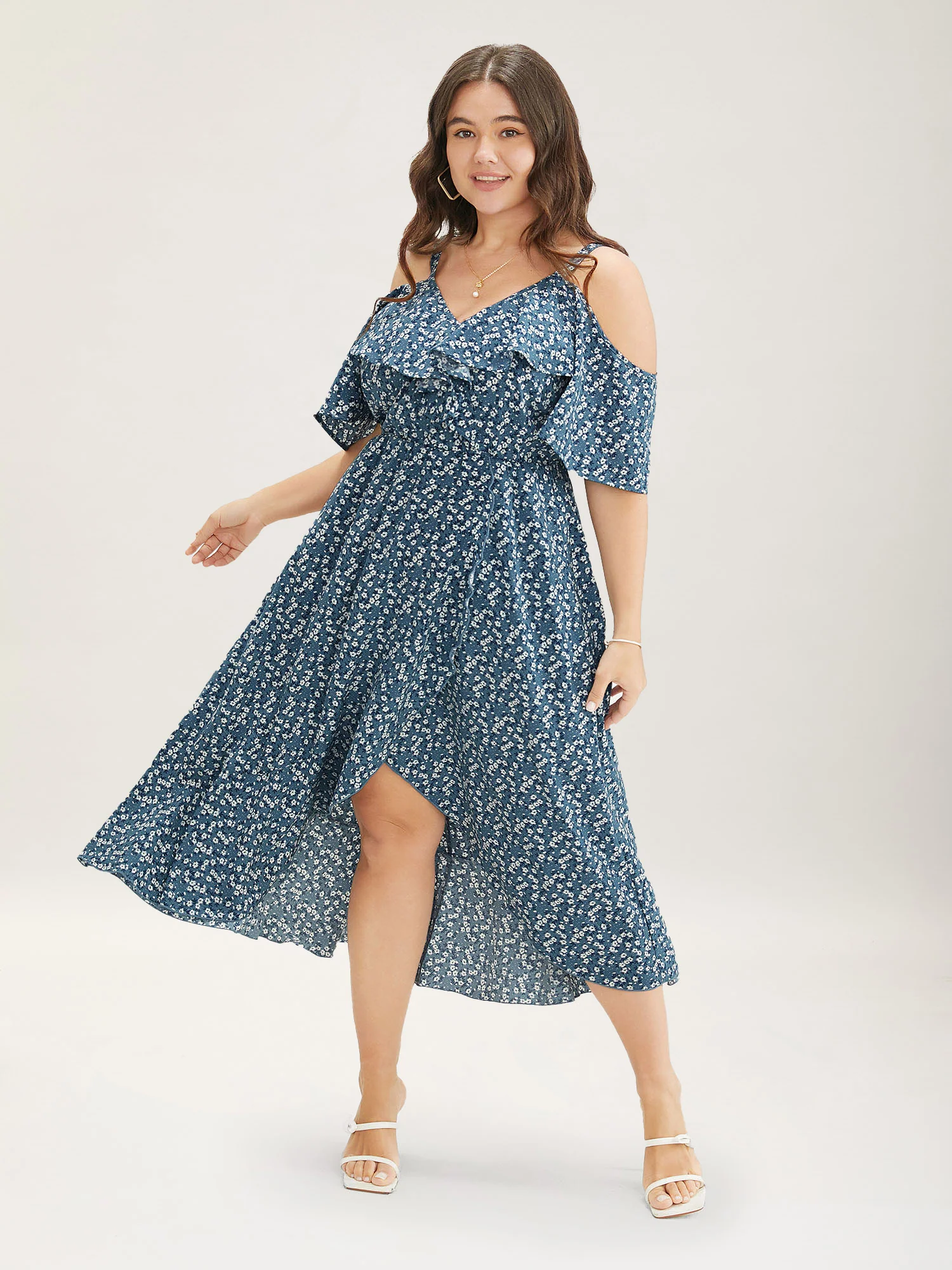 Ditsy Floral Pocket Wrap Cold Shoulder Ruffle Dress - Image 3