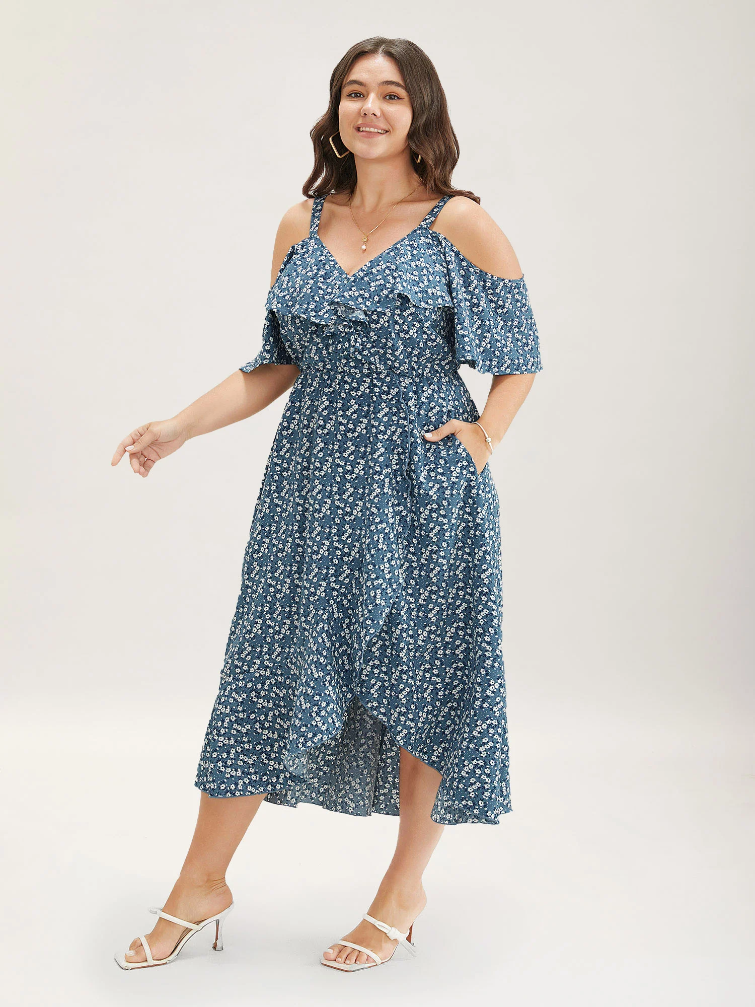 Ditsy Floral Pocket Wrap Cold Shoulder Ruffle Dress - Image 4