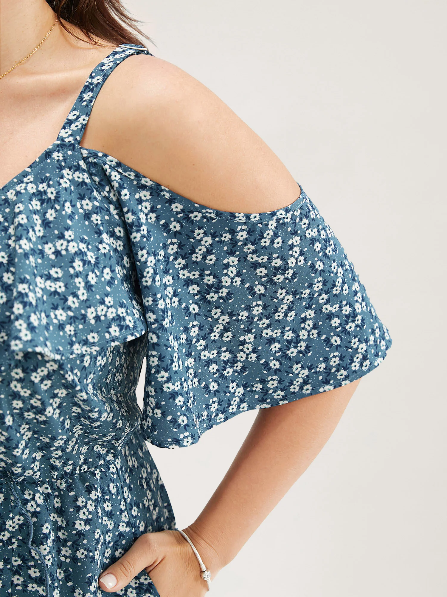 Ditsy Floral Pocket Wrap Cold Shoulder Ruffle Dress - Image 7