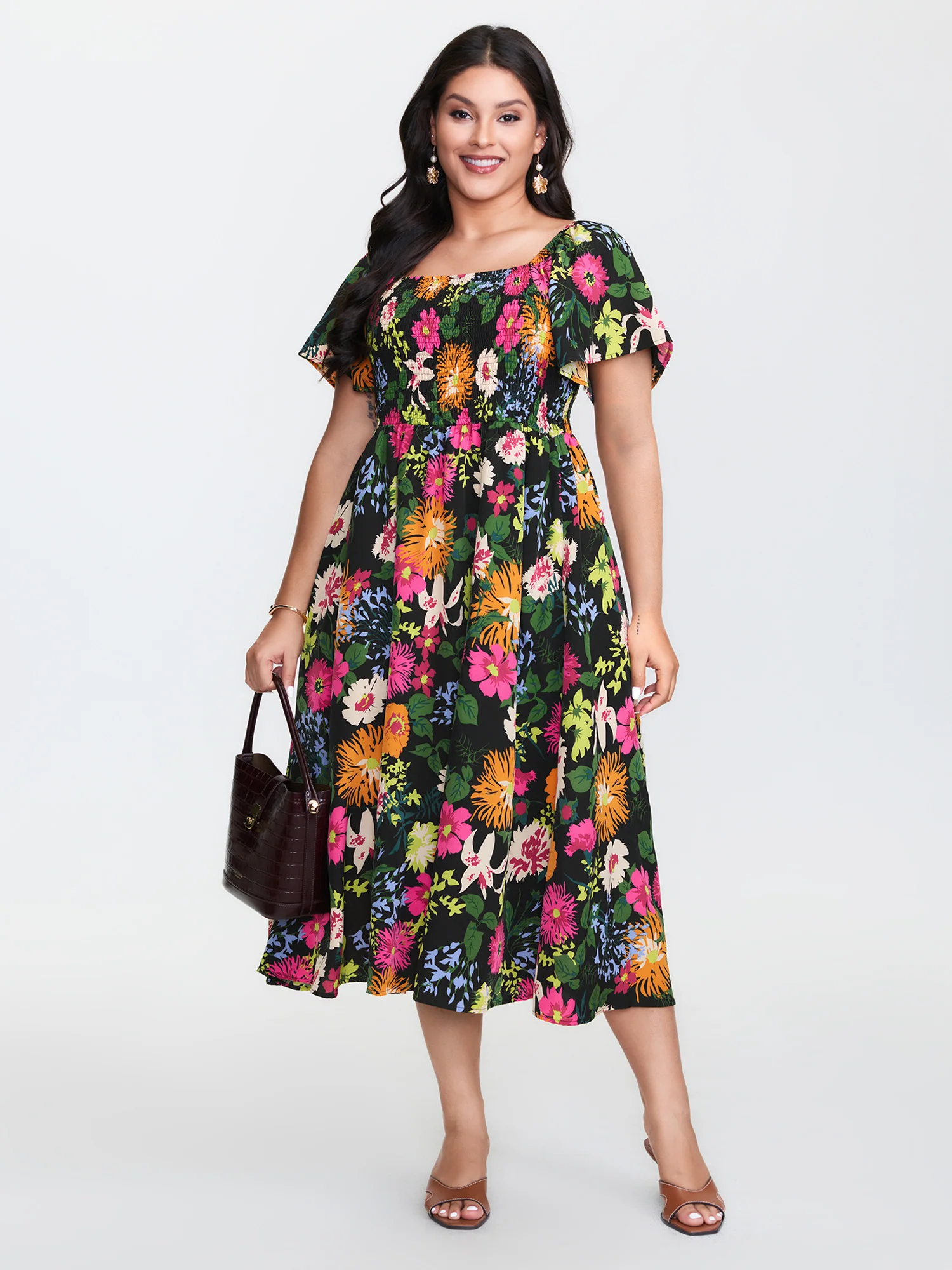 Floral Shirred Square Neck Pocket Midi Dress - Image 3