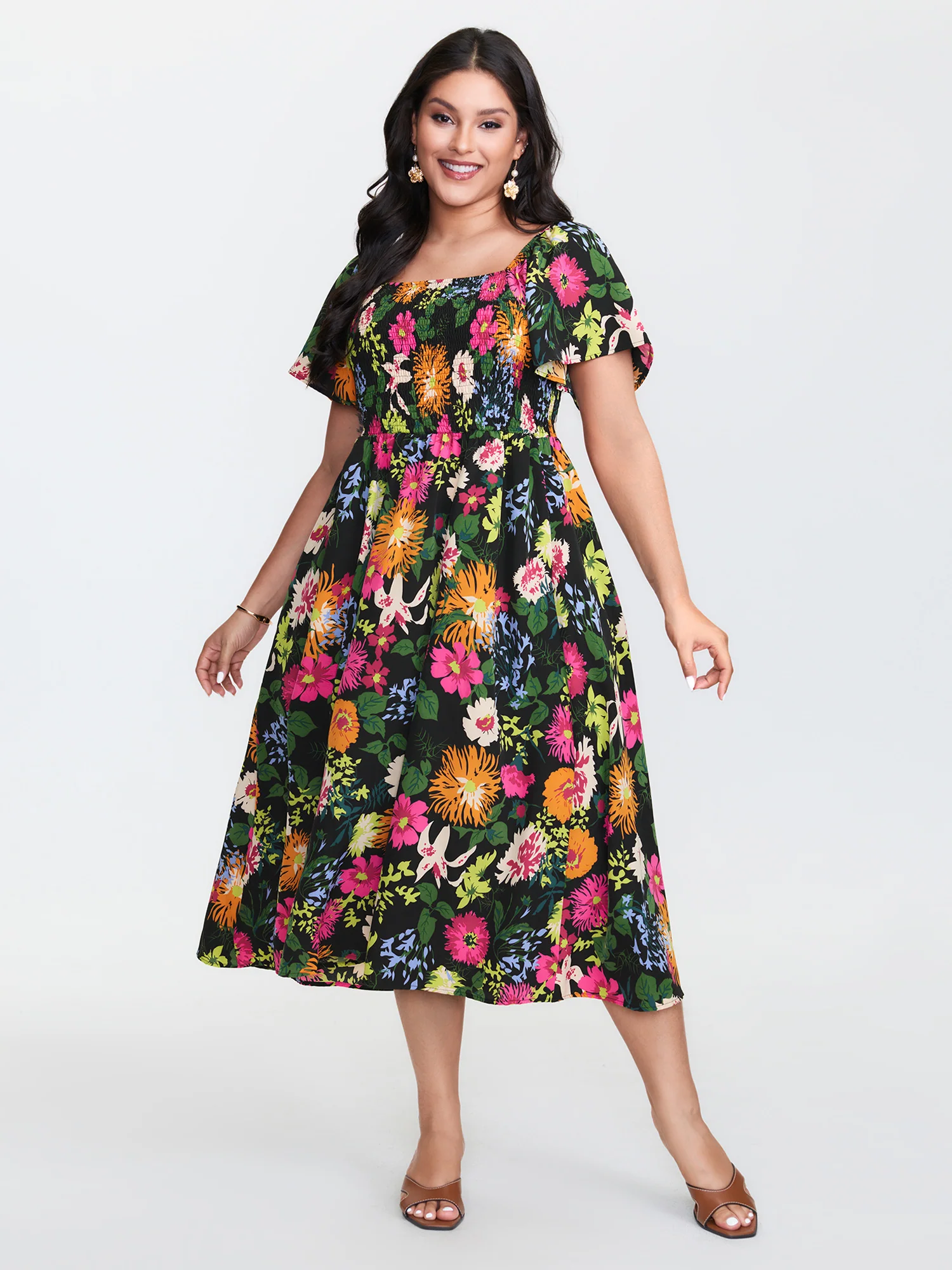 Floral Shirred Square Neck Pocket Midi Dress - Image 5