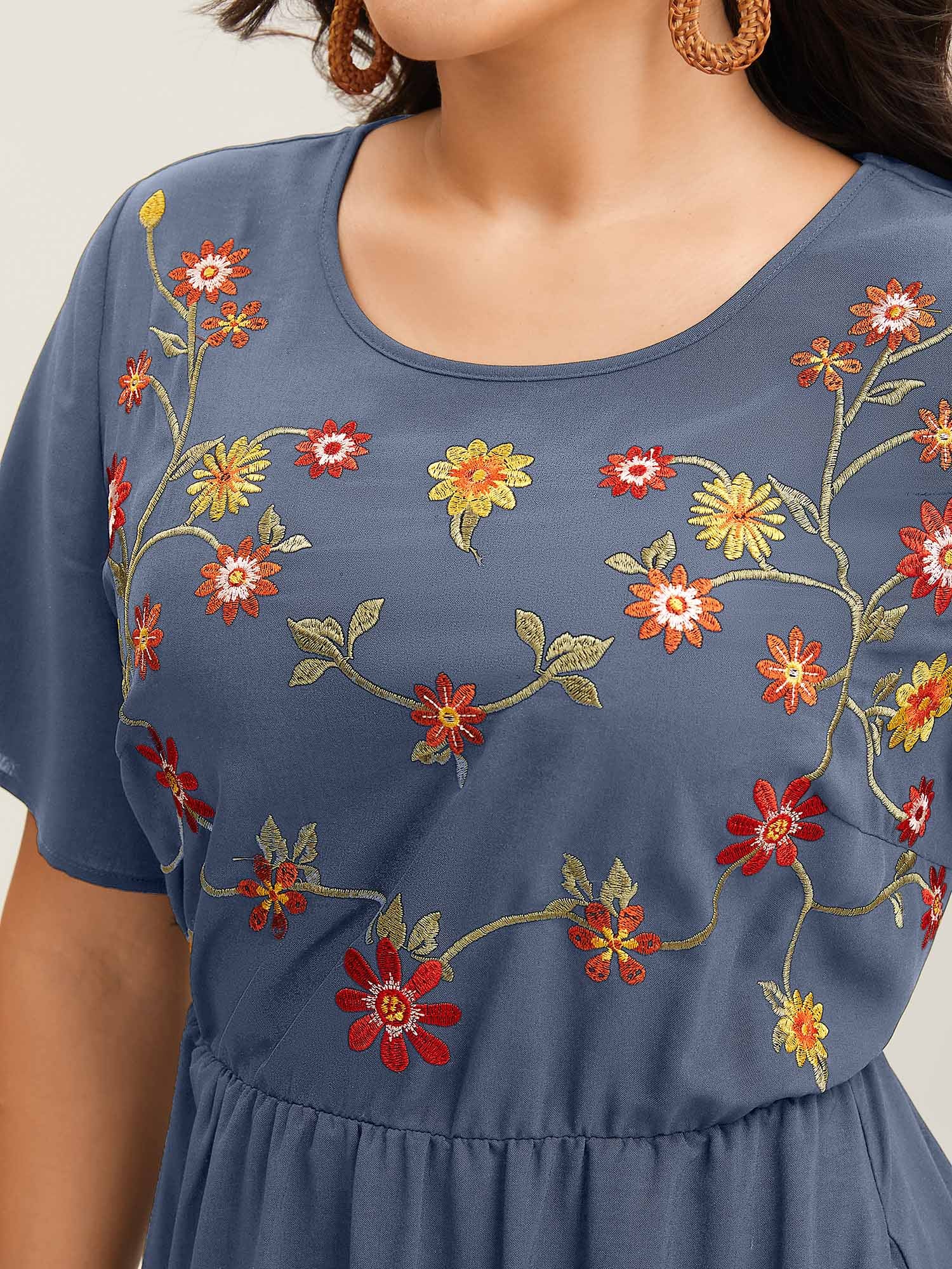 Floral Embroidered Waist-Cinched Midi Dress - Image 13