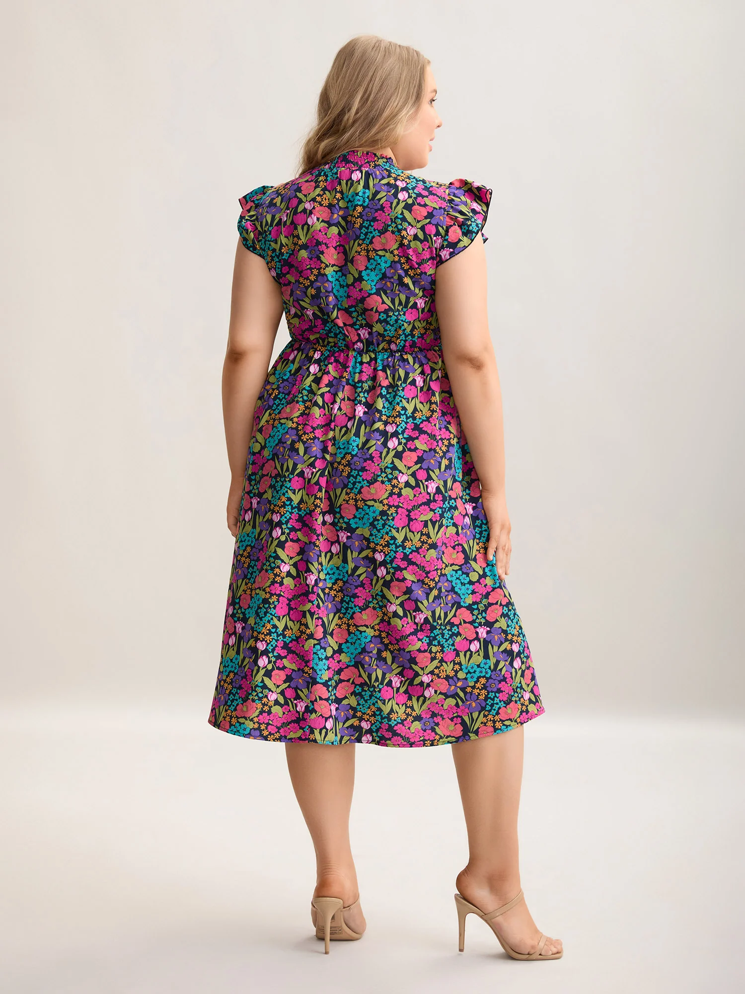 Floral Print Shirred Pockets Midi Dress - Image 8