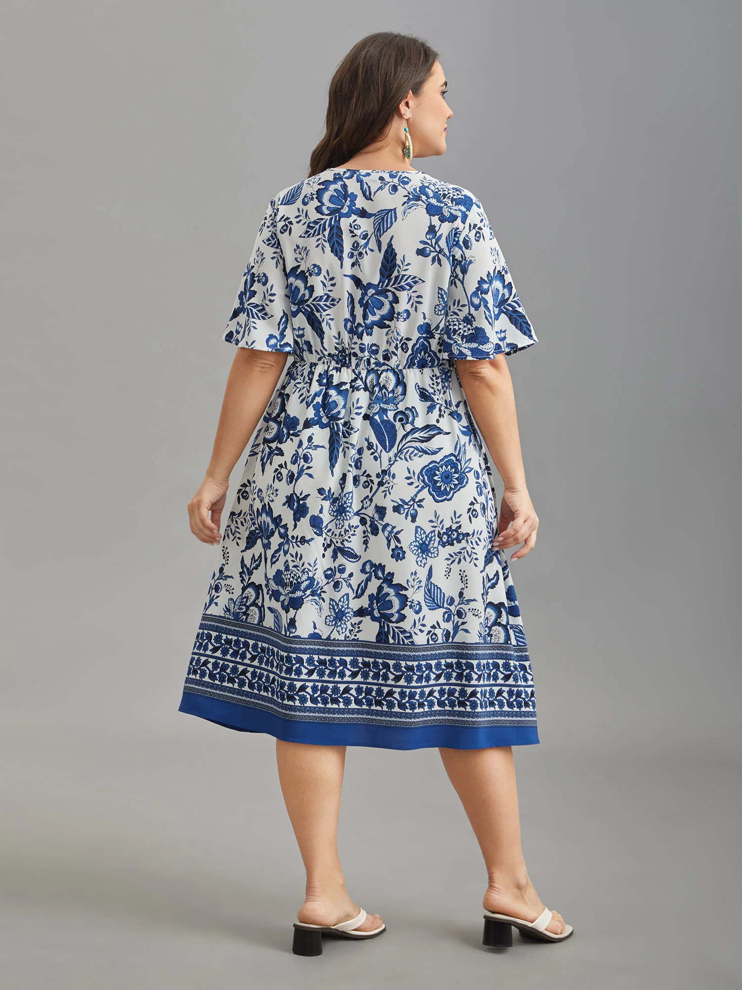 Floral Print Wrap-Neck Pocket Midi Dress - Image 5