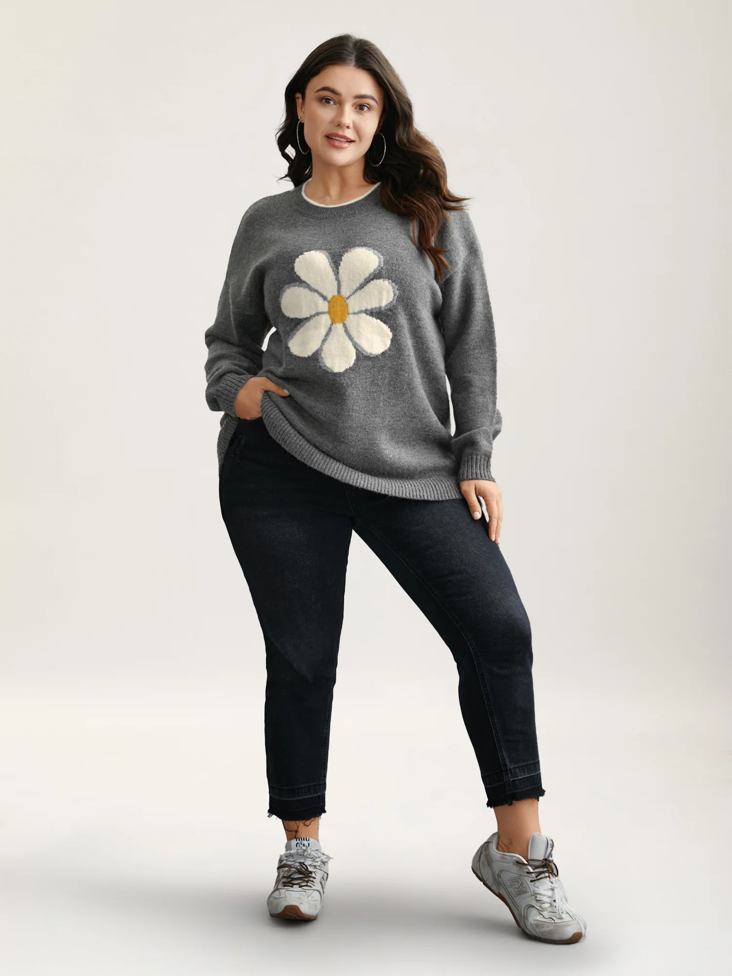 Floral Textured Crew Neck Pullover - Image 8