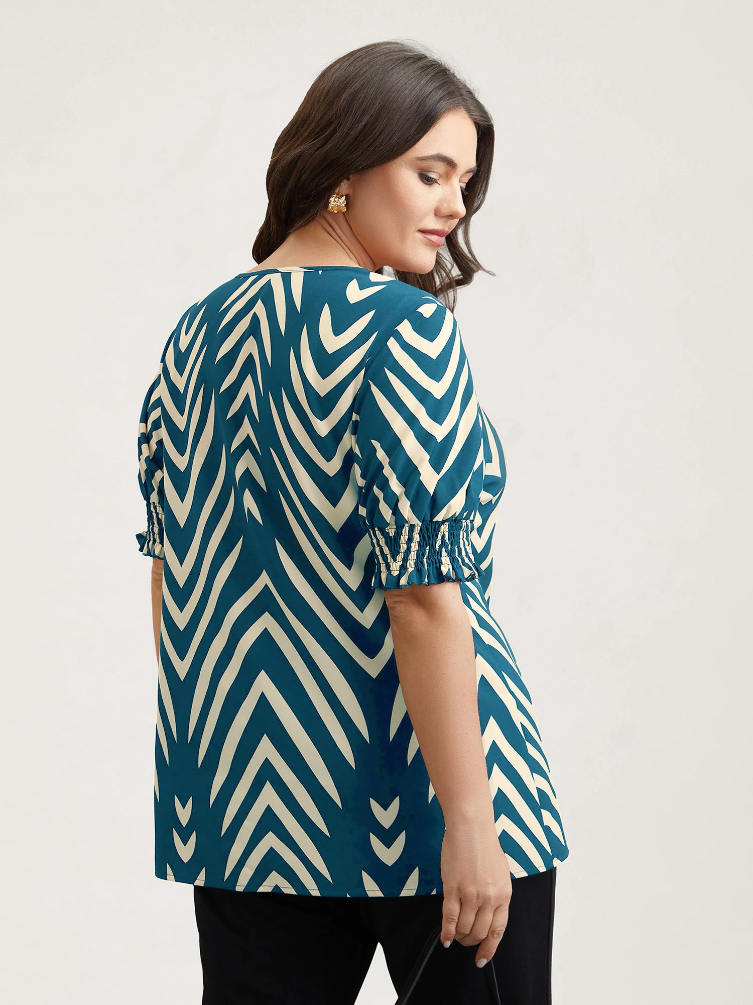 Geometric Print Ruffled Shirred Shirt - Image 18