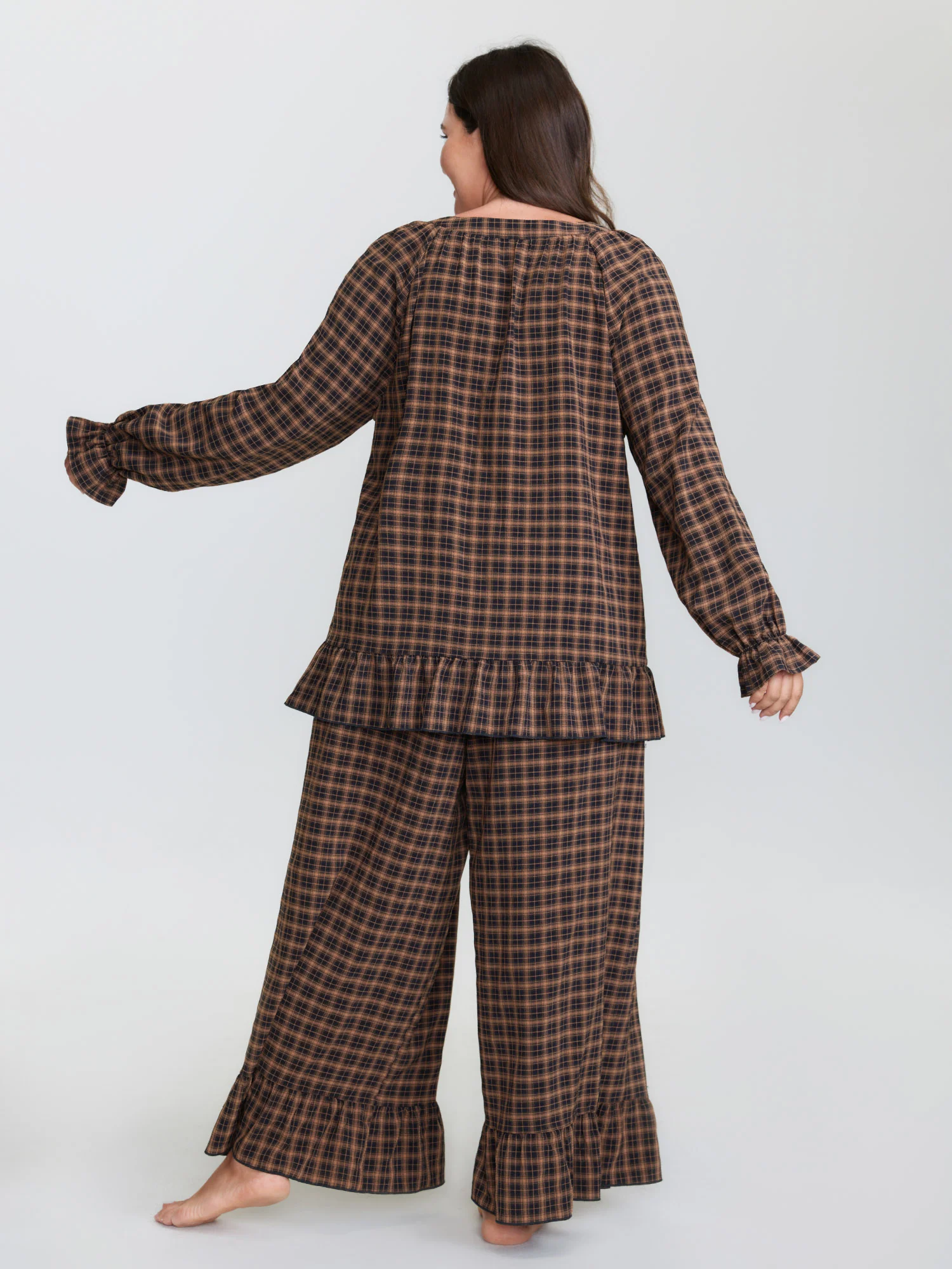 Gingham Ruffled Hem Loungewear Set - Image 25
