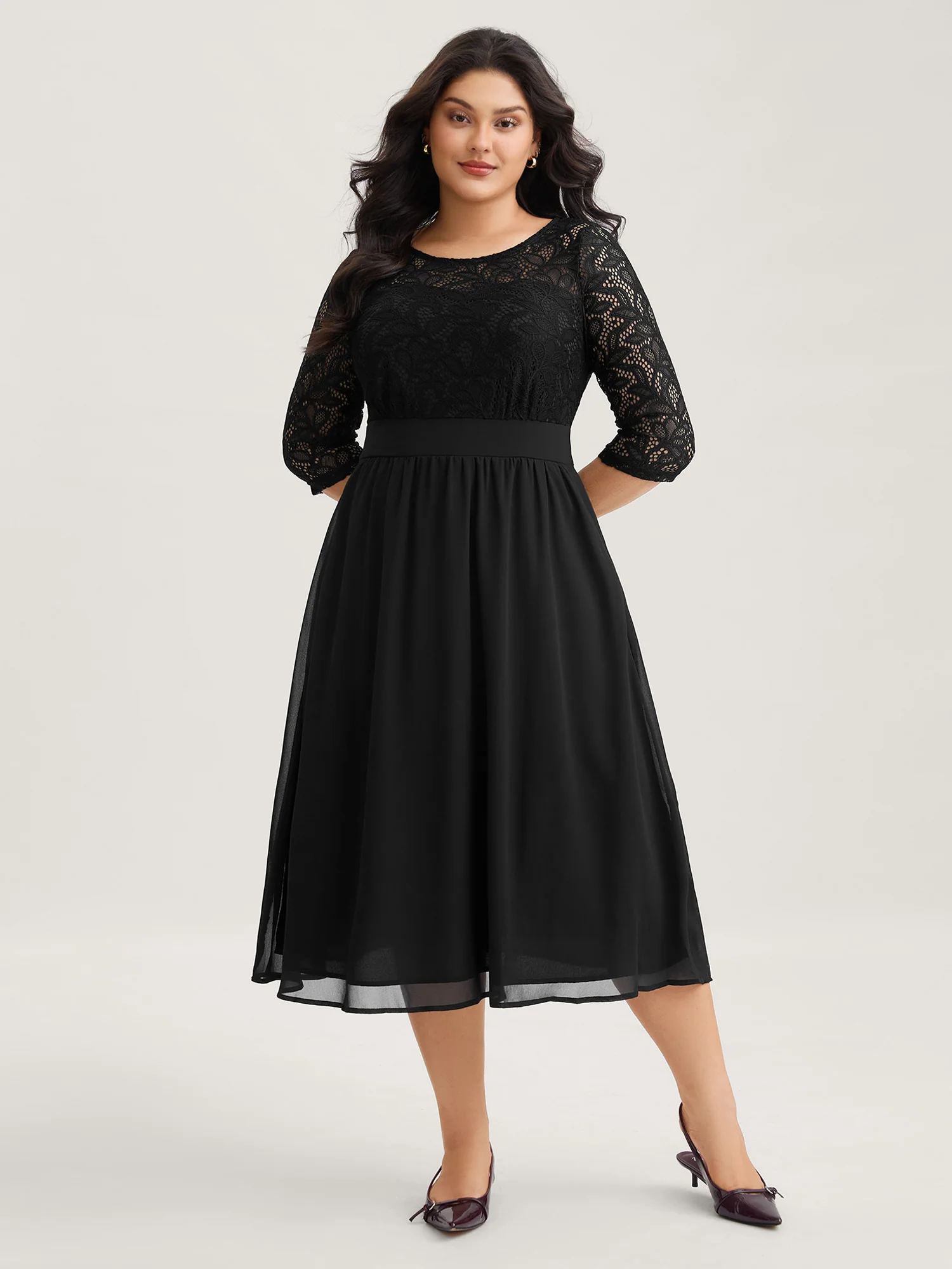Lace Patchwork Shirred Midi Pocket Dress - Image 15