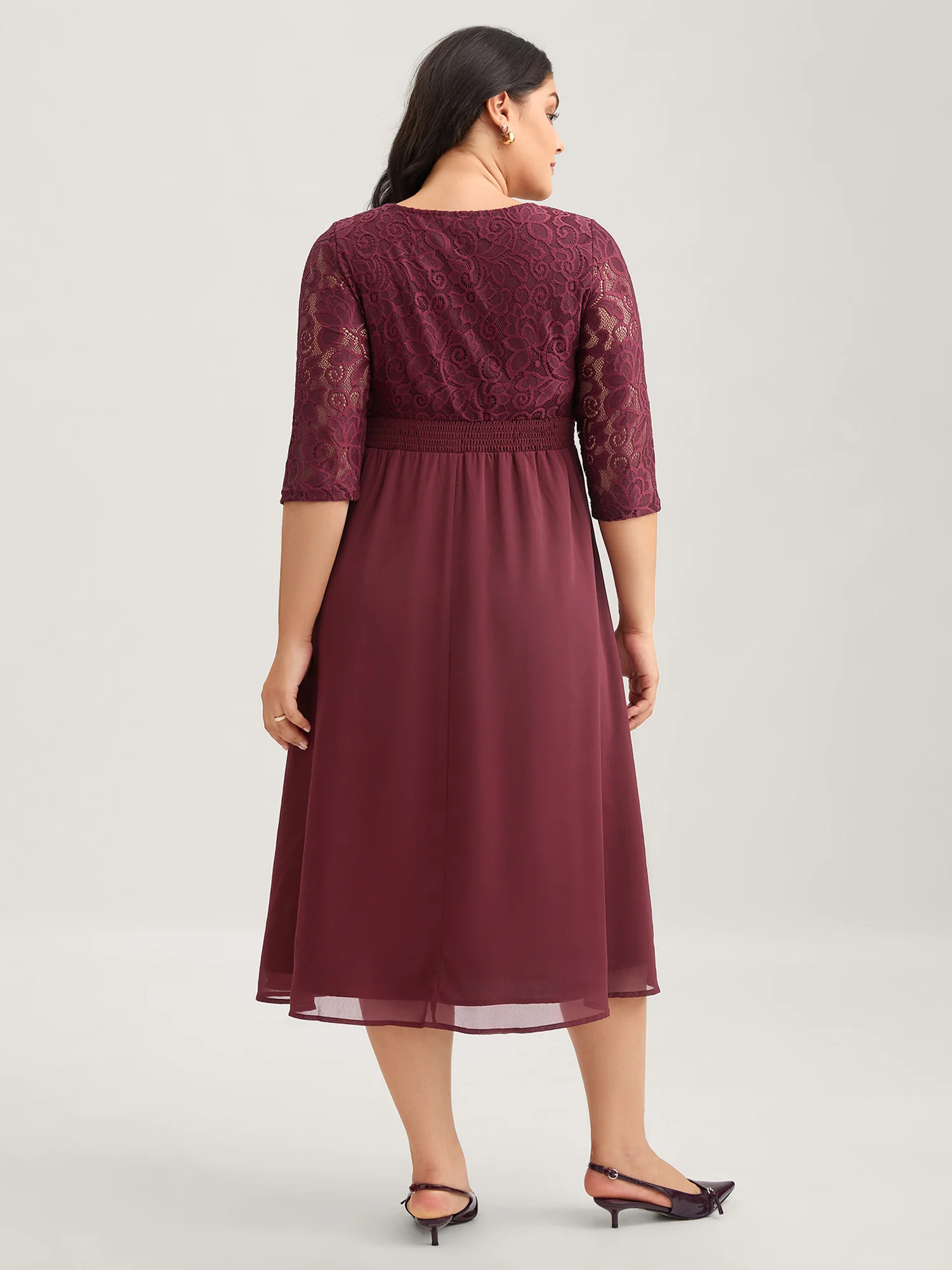Lace Patchwork Shirred Midi Pocket Dress - Image 4