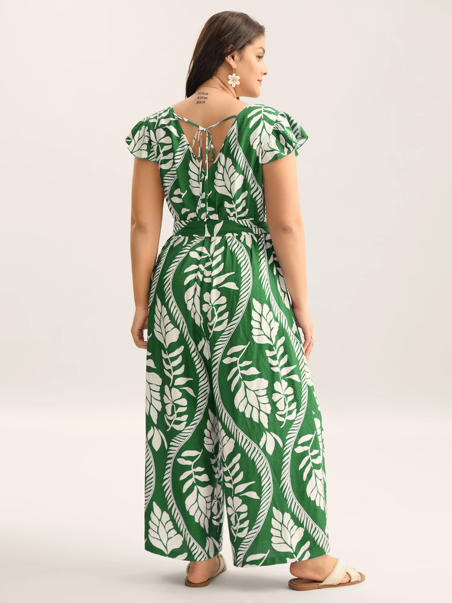 Large Floral Print Pockets Jumpsuit - Image 4