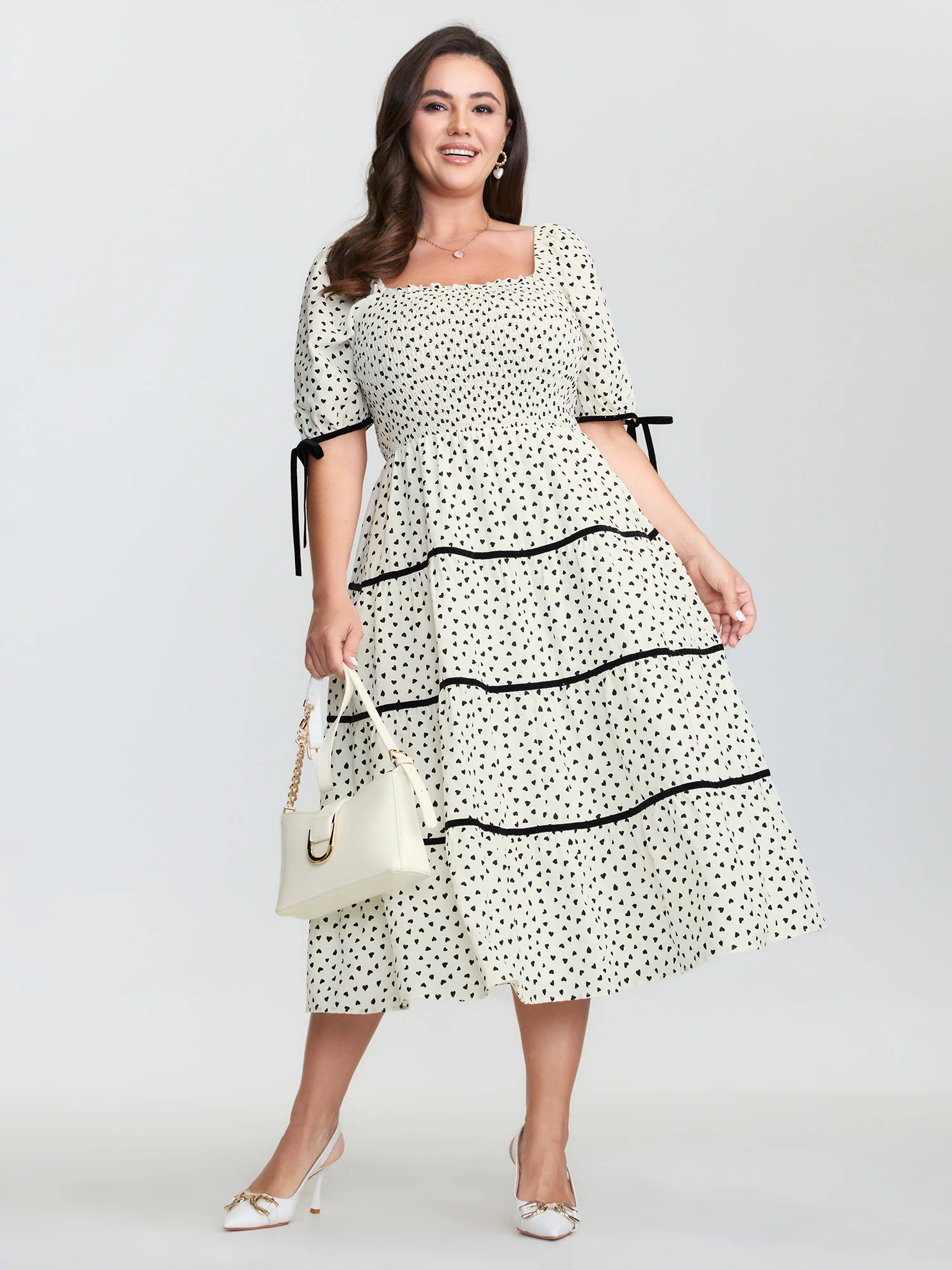 Little Heart Print Shirred Contrast Tie Midi Dress - Image 3