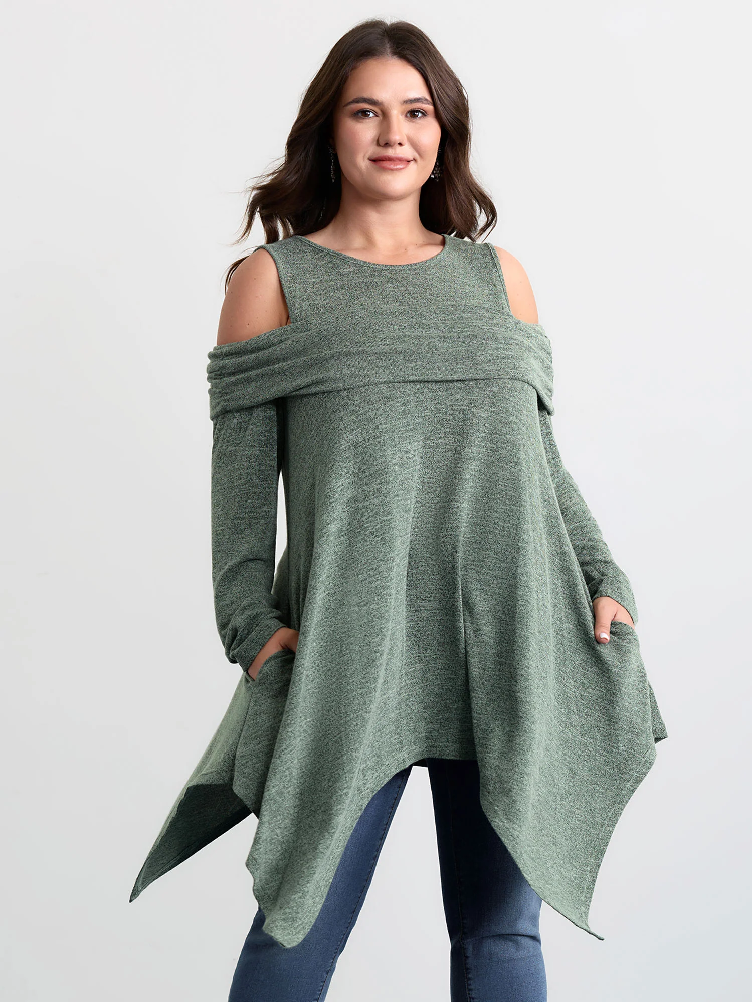 Supersoft Off-Shoulder Pleated Asymmetrical Hem Top - Image 5