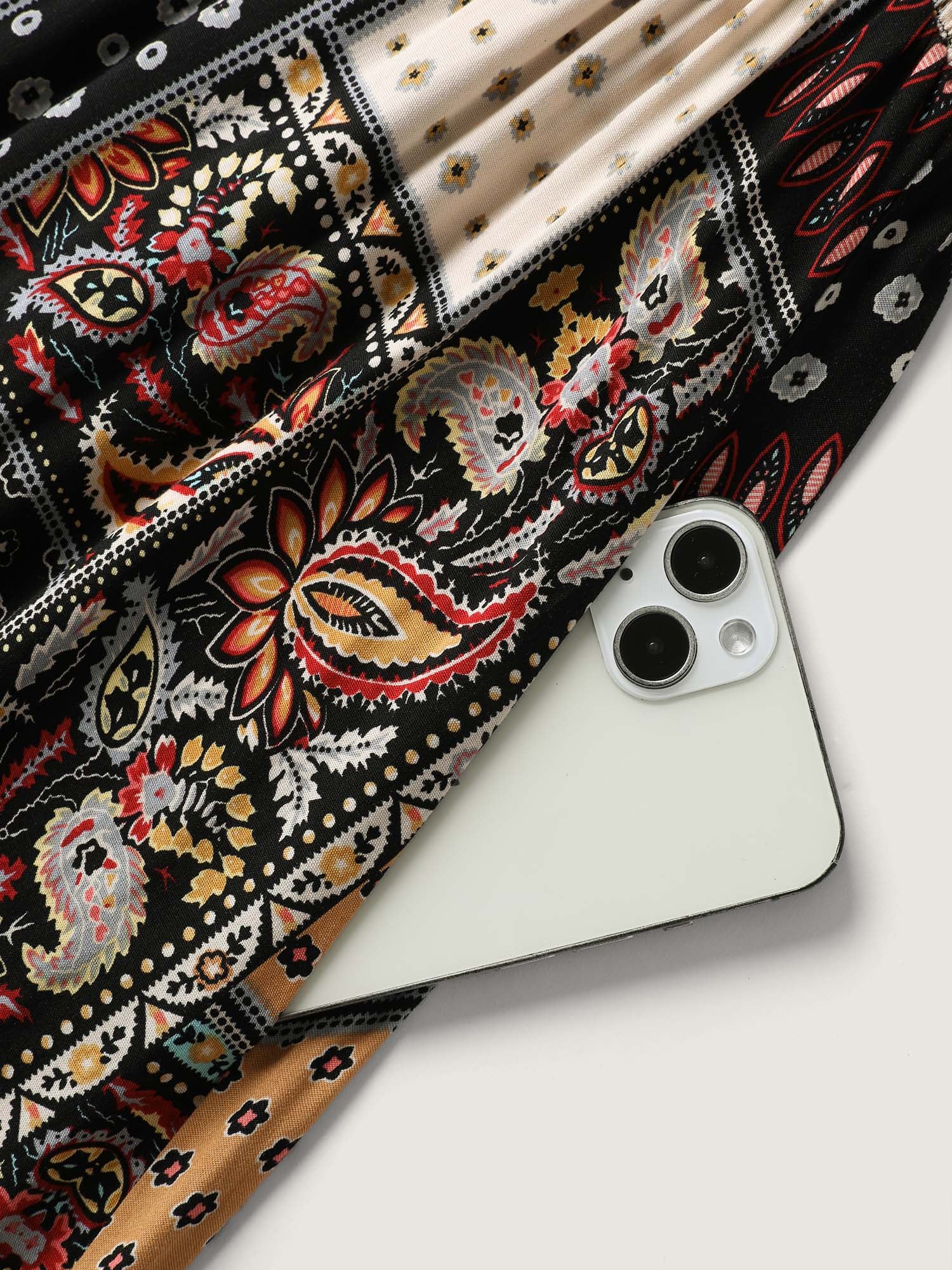 Paisley Floral Collage Shirred Pockets Midi Dress - Image 7
