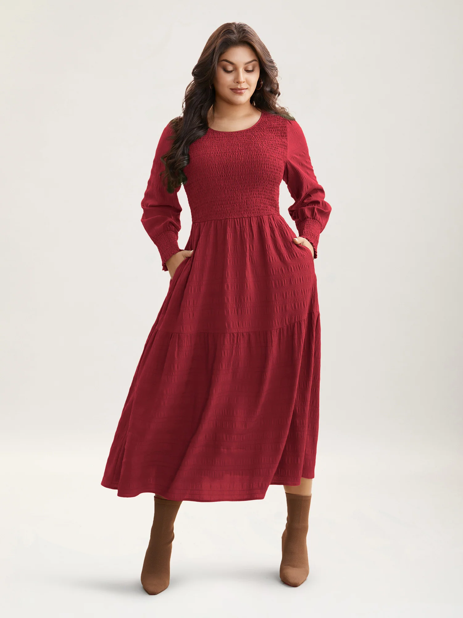 Plain Textured Shirred Midi Dress - Image 14