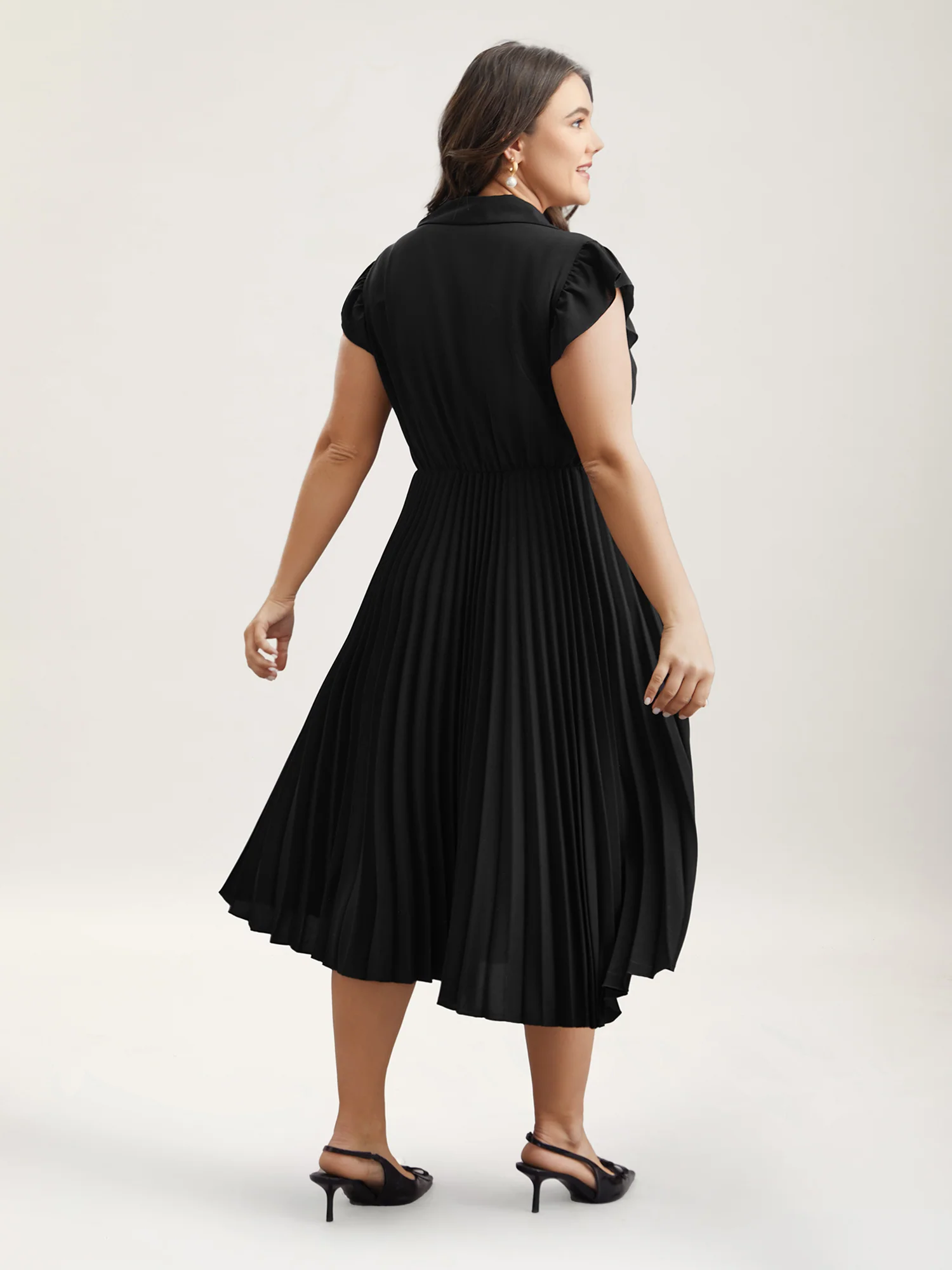 Pleated Shirt Collar Solid Midi Dress - Image 5