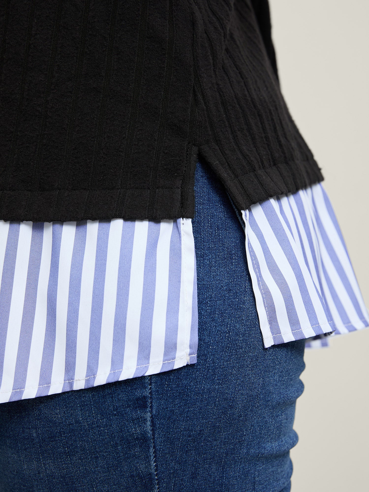 Ribbed Striped Stretchy Sweatshirt Top - Image 4