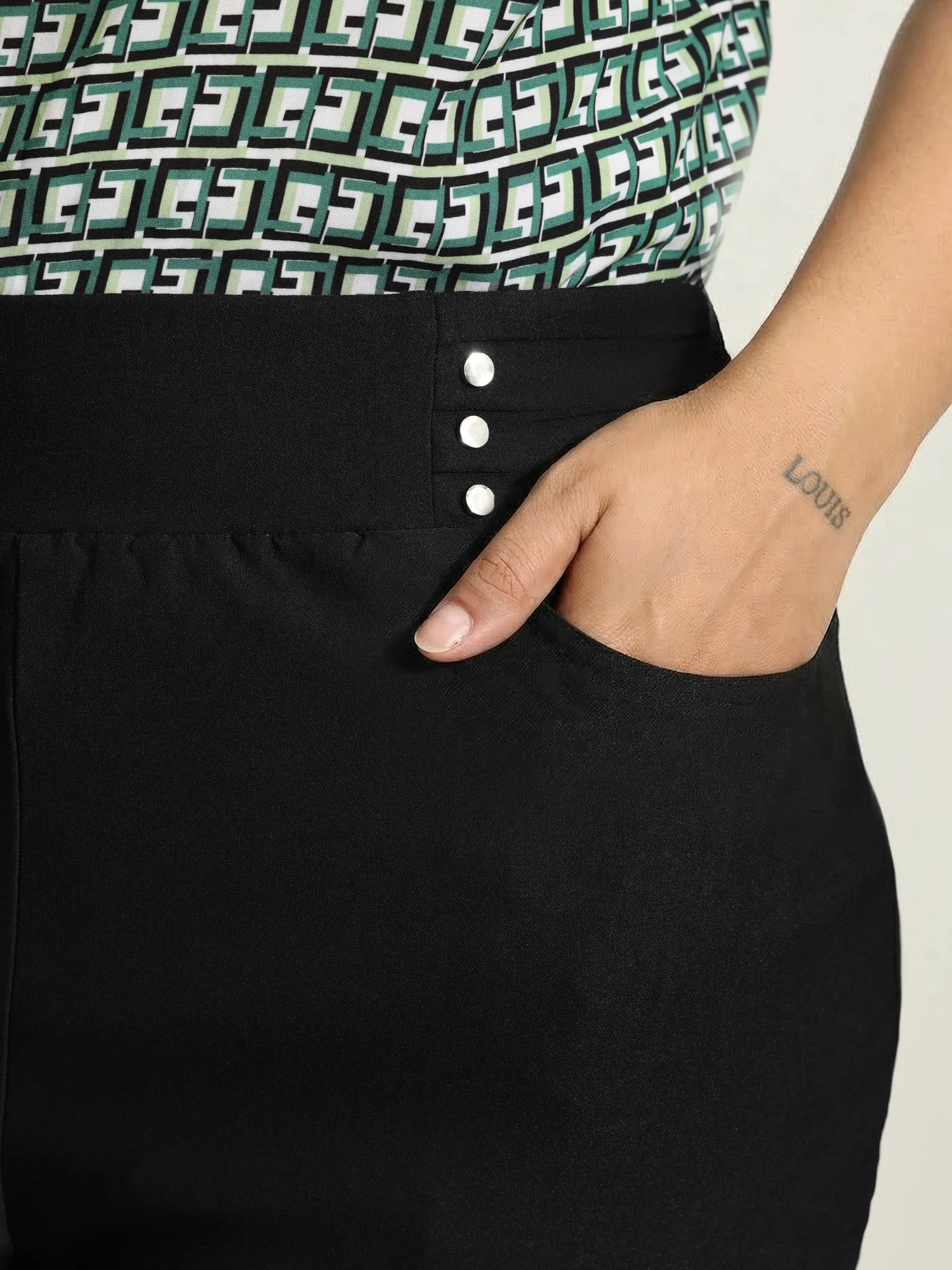 Rivets Wide Waistband Stretchy Pants - Image 3