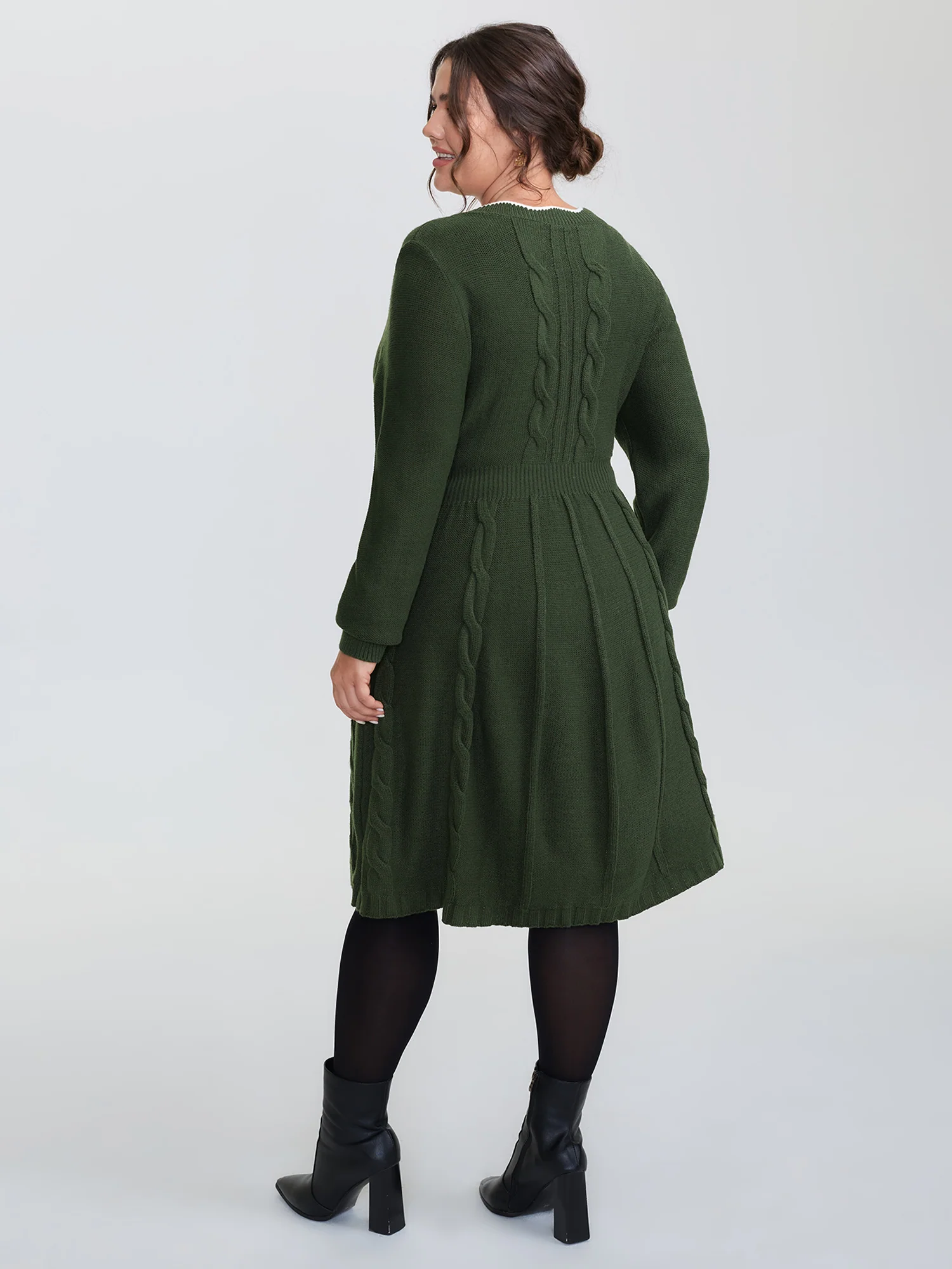 Scalloped V-Neck Fit and Flare Sweater Dress - Image 4