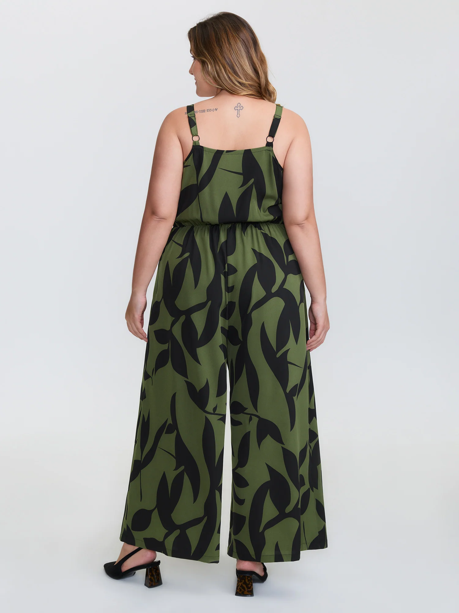 Silhouette Floral Print Sweetheart Jumpsuit - Image 12