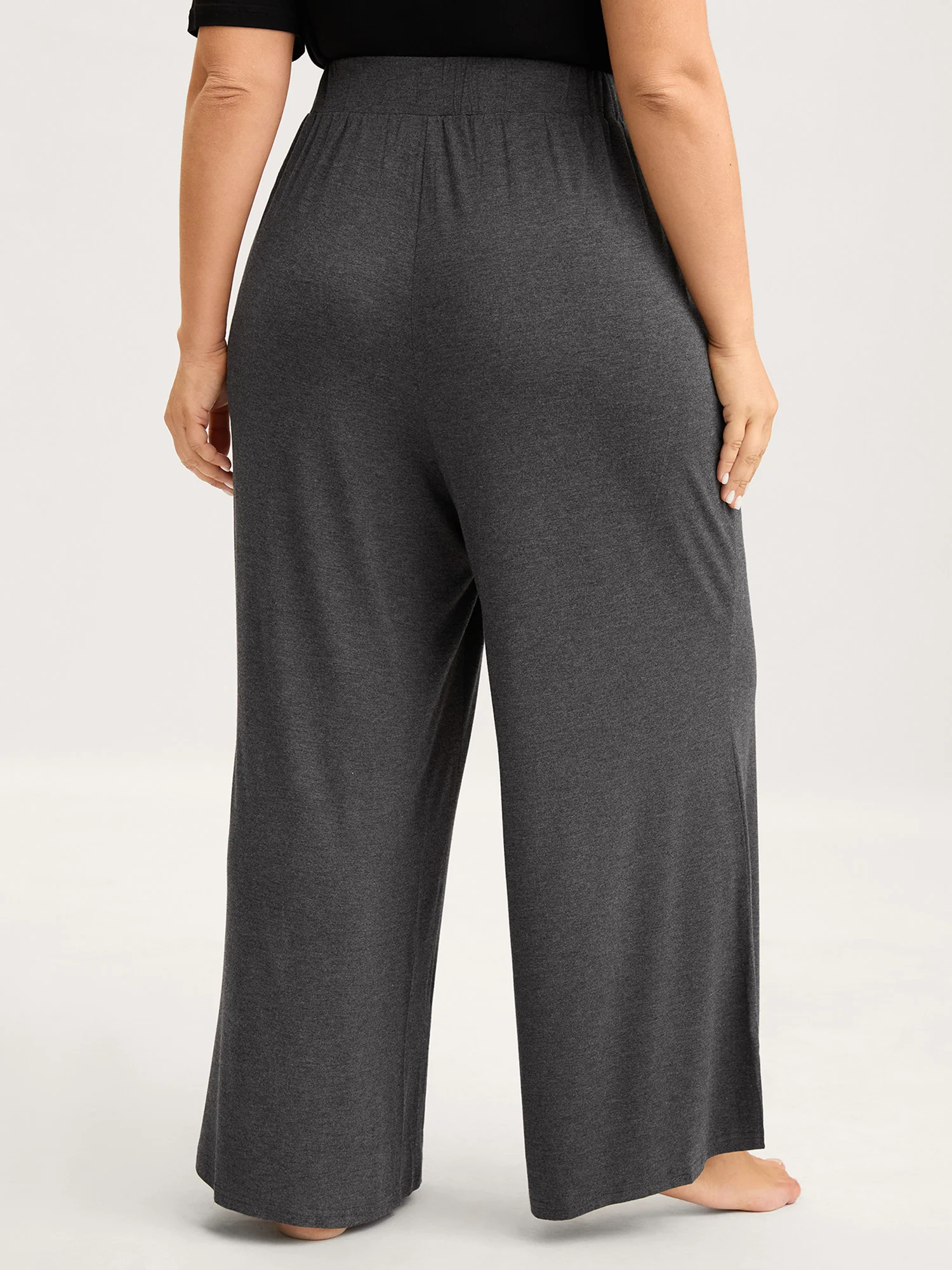 Solid Elastic Waist Wide Leg Lounge Bottoms - Image 11