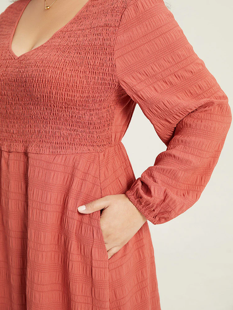 Solid Shirred Plisse Flutter Hem Dress - Image 7