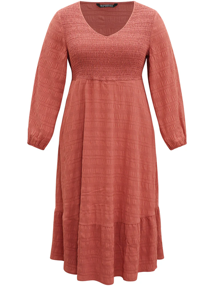 Solid Shirred Plisse Flutter Hem Dress - Image 8