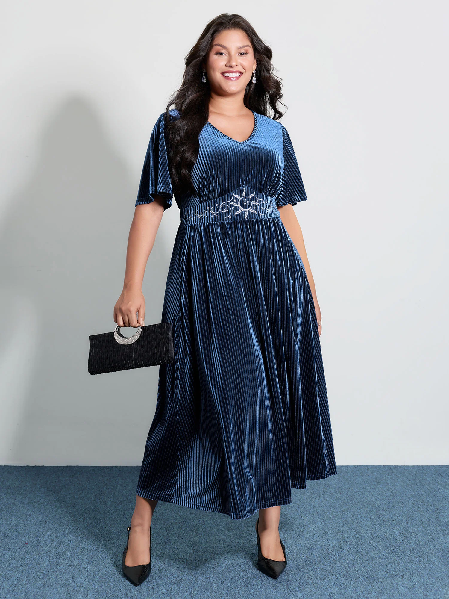 Velvet Celestial Embroidery Shirred Maxi Dress - Image 11