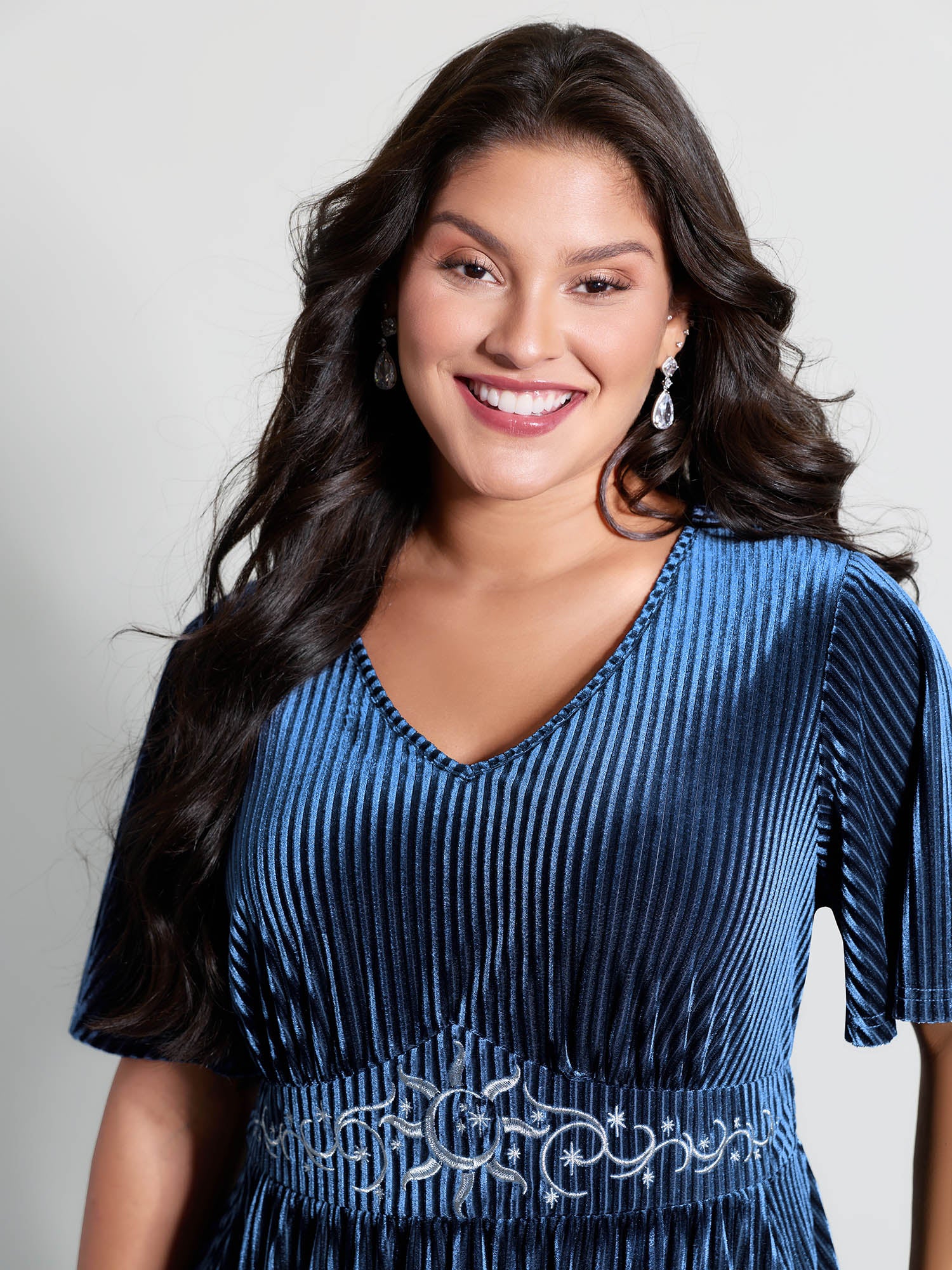 Velvet Celestial Embroidery Shirred Maxi Dress - Image 8