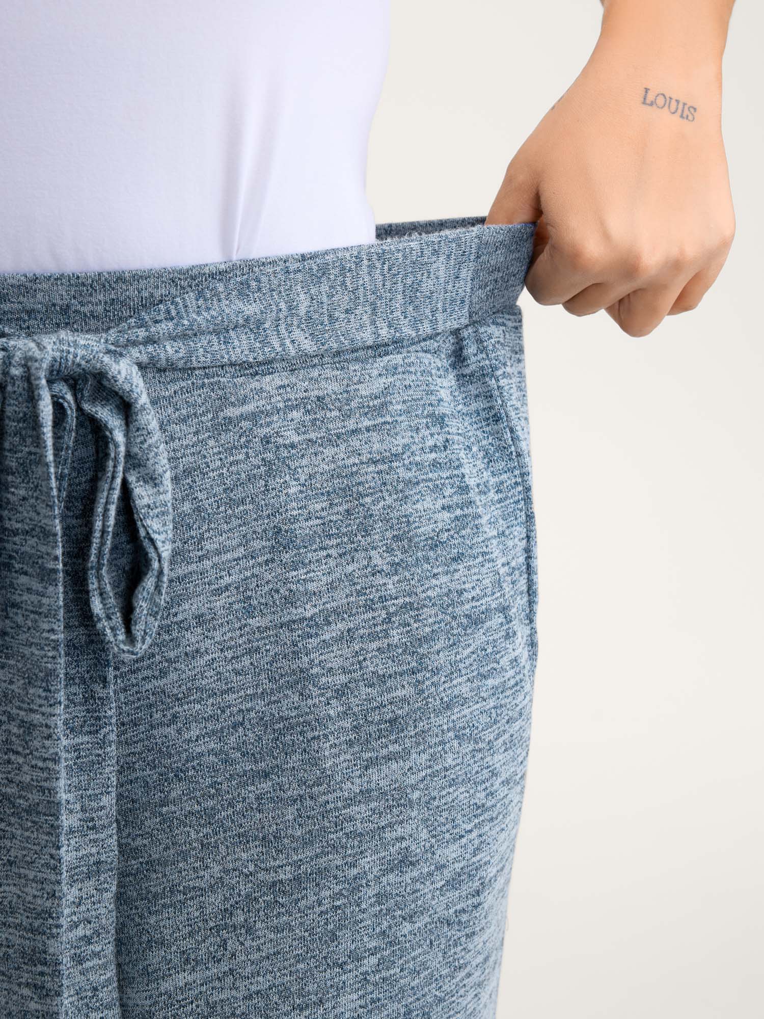 Stretchy Mixed-Color Belted Wide-Leg Pants - Image 11