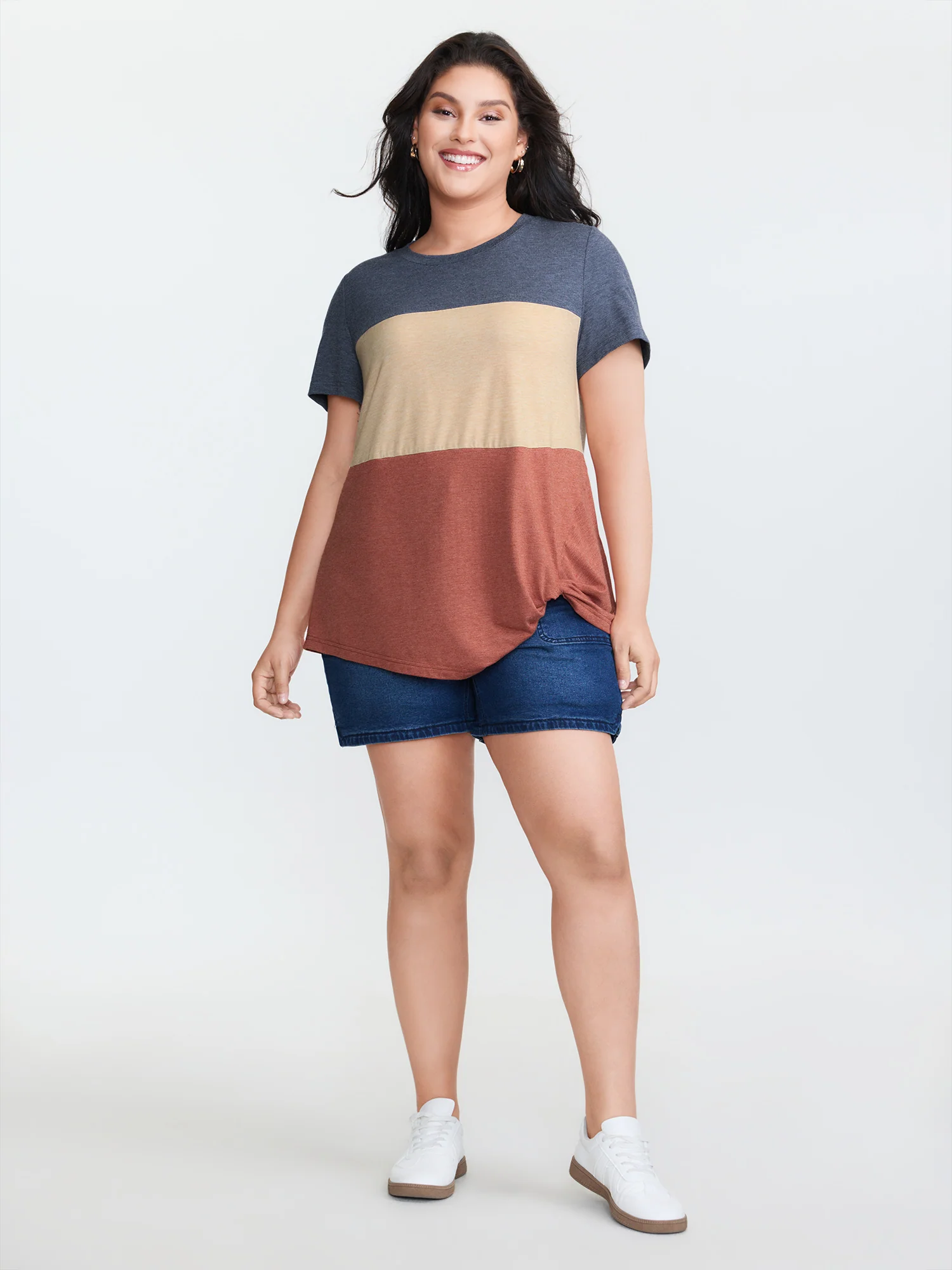 Supersoft Colorblock Twist Hem T-Shirt - Image 3