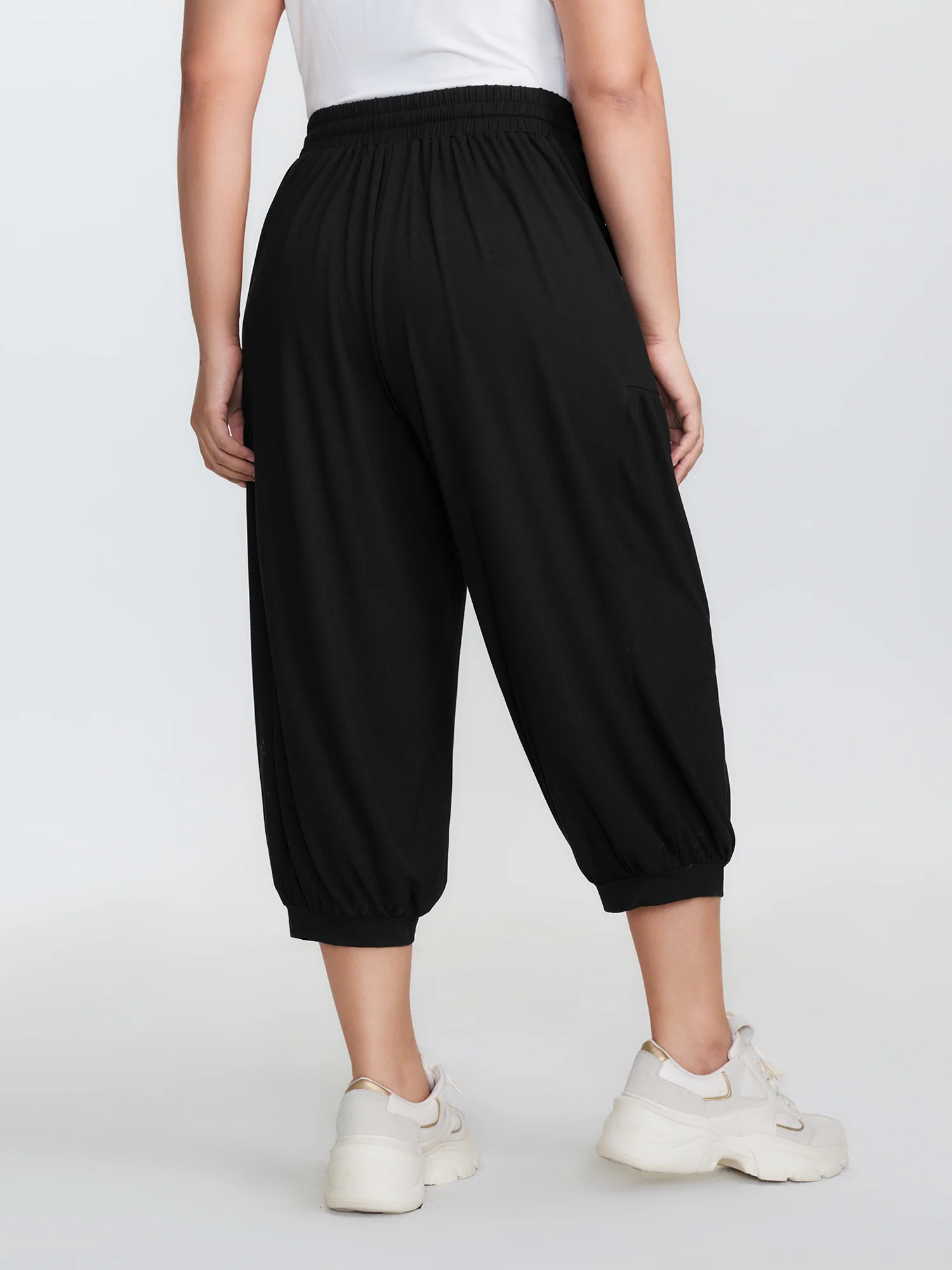 Supersoft Drawstring Cropped Jogger Pants - Image 5