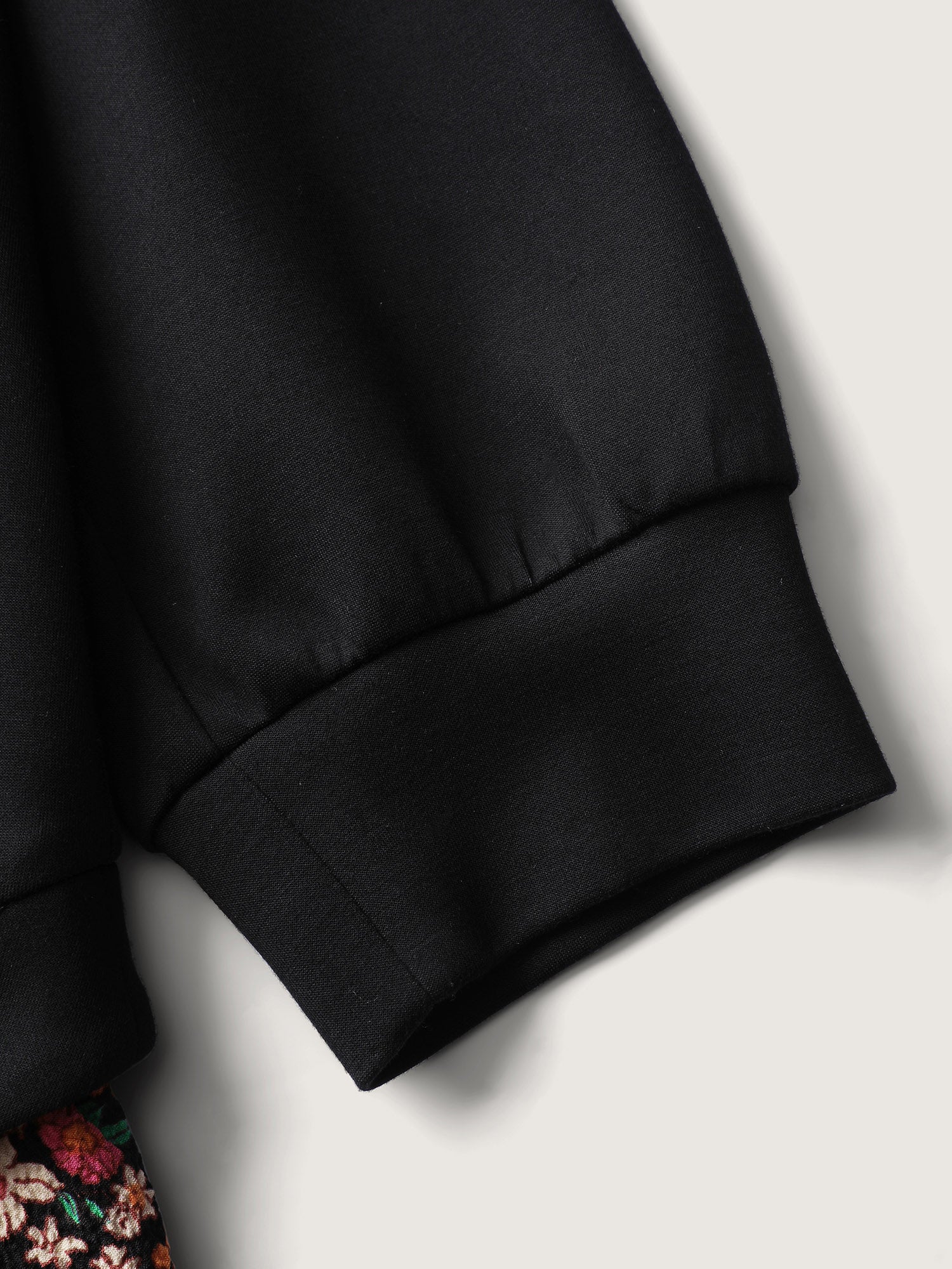 Supersoft Floral Spliced Layered Sweatshirt - Image 6