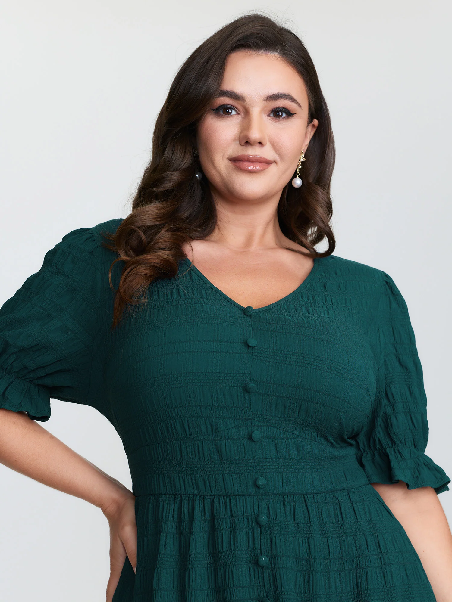 Textured Triangular Cinched-Waist Tiered Maxi Dress - Image 2