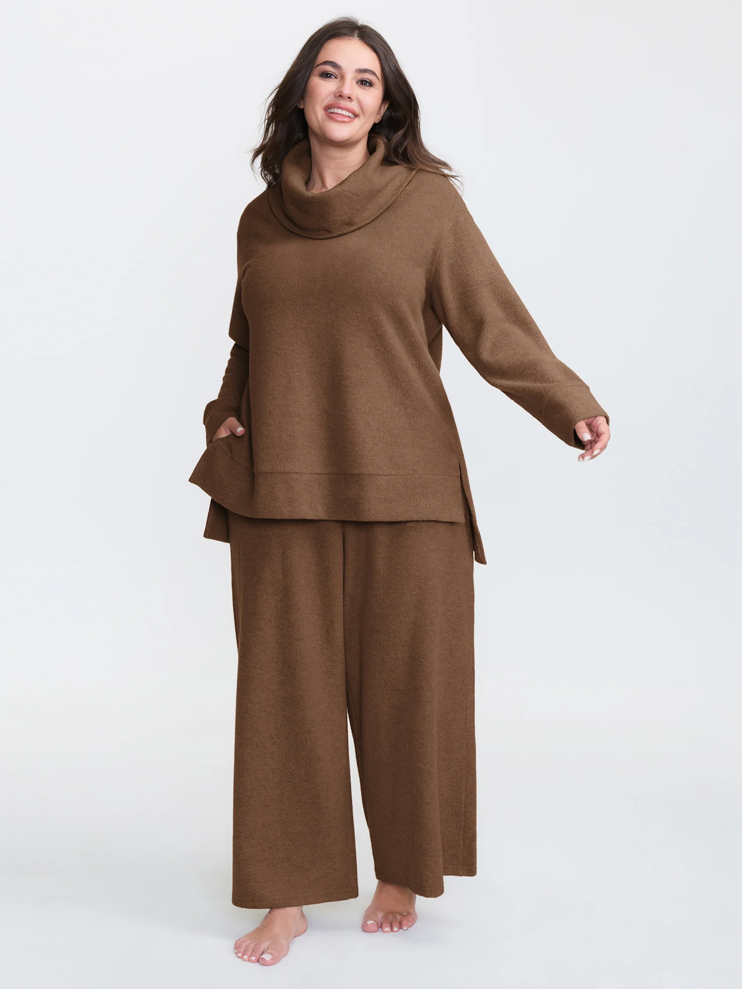 Turtleneck Snuggle-Worthy Loungewear Set - Image 2