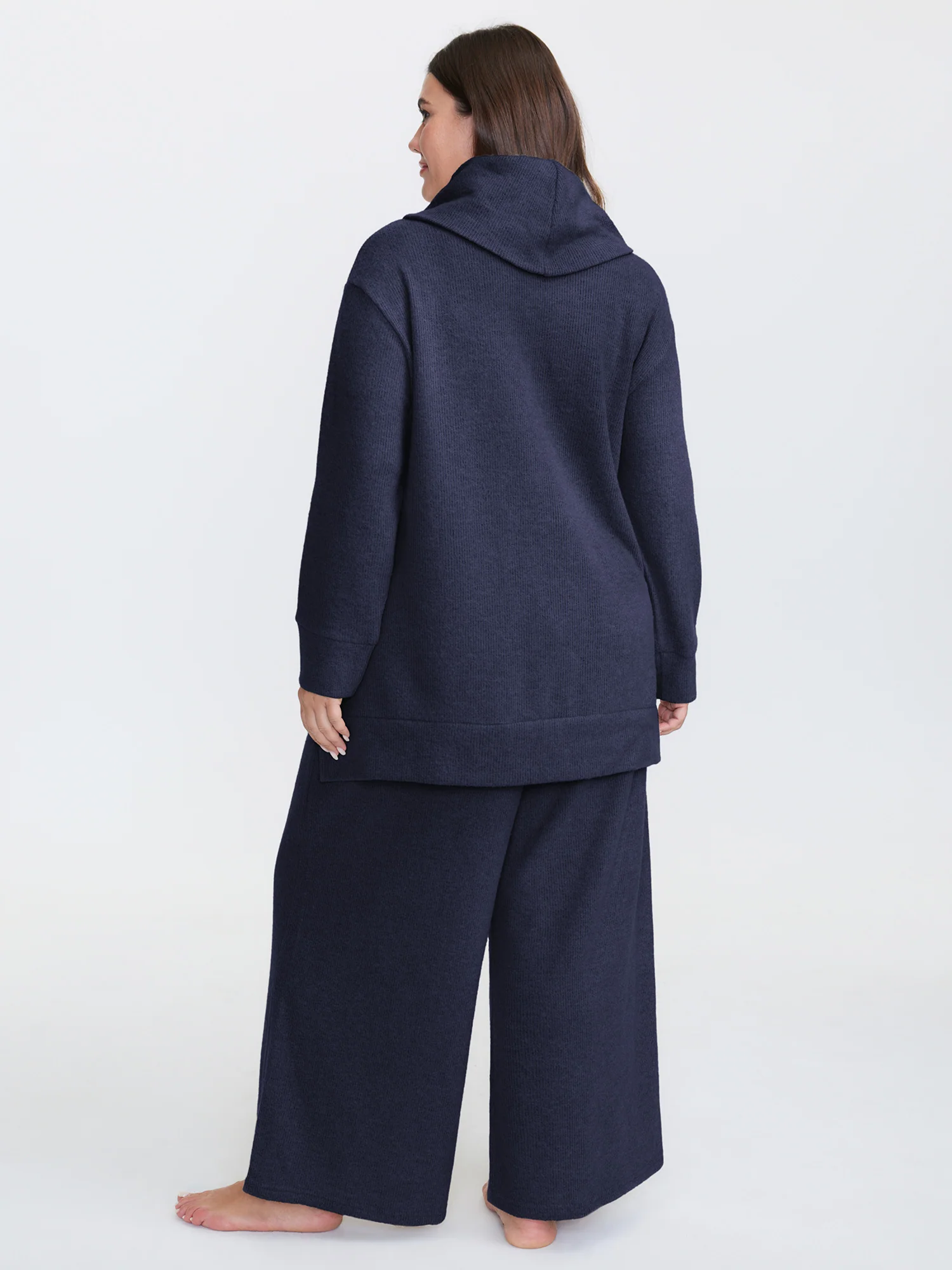 Turtleneck Snuggle-Worthy Loungewear Set - Image 28
